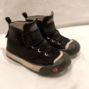 Keen Waterproof Velcro Winter Boot